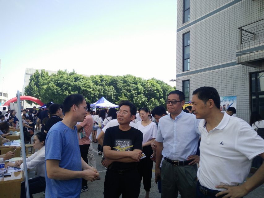 双选会3.jpg