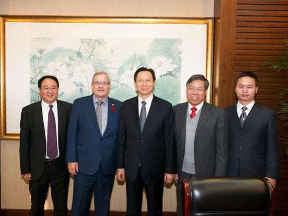 周振明3.jpg